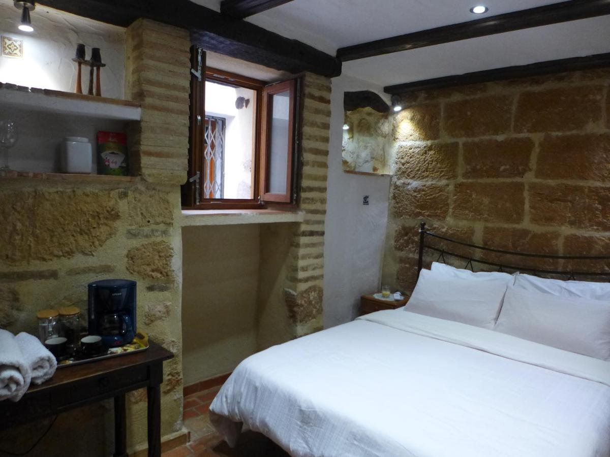 No1 Casatosca Javea, Pequena Habitacion Con Bano En El Centro Del Casco Antiguo Exterior photo